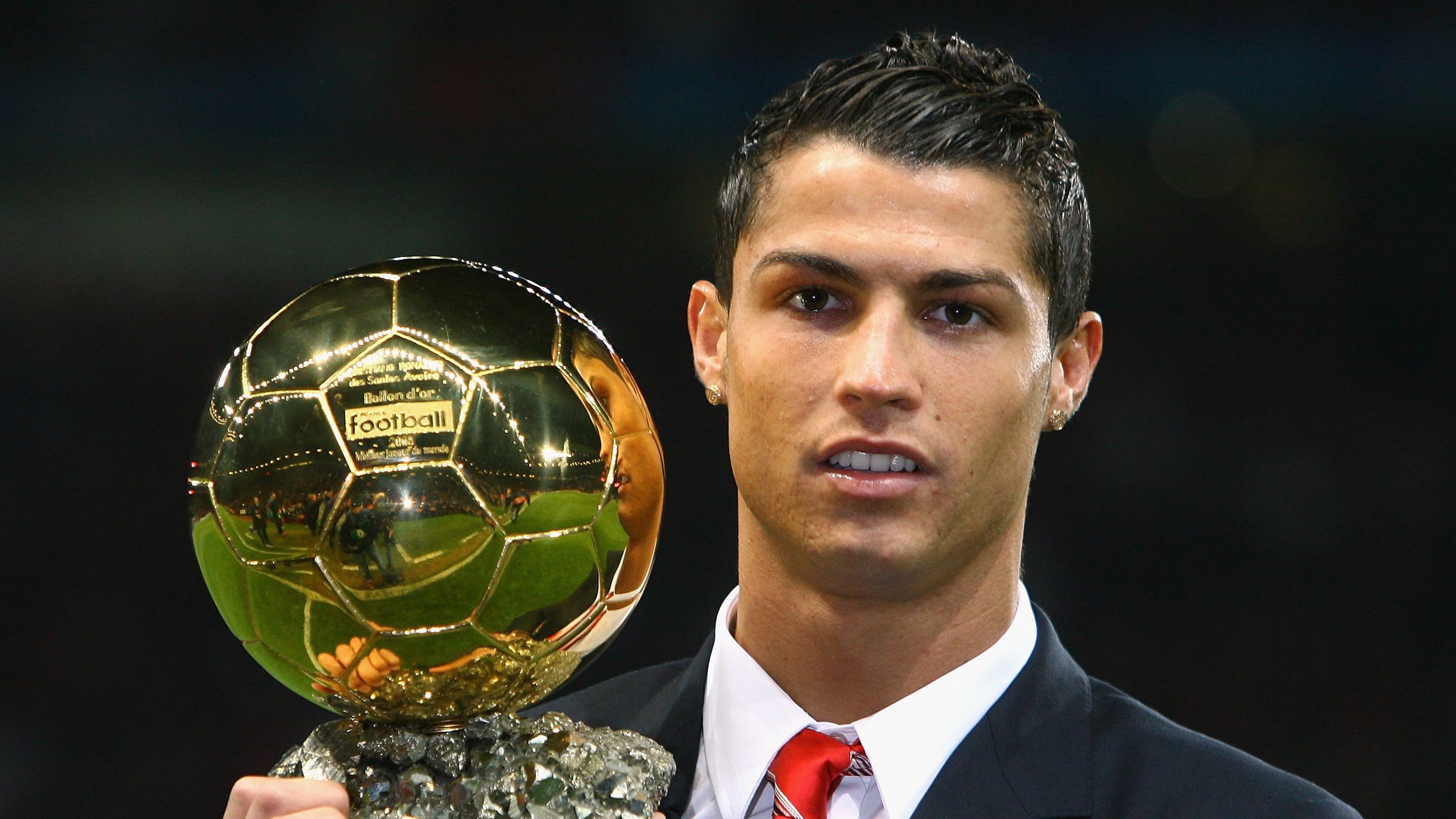 “极速突破”——突破极限的经典超车瞬间，突破极限视频